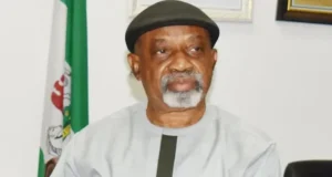 Gunmen attack Ngige’s convoy in Anambra