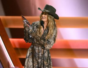 Hell Yes, Lainey Wilson Deserved the CMA Award for Entertainer of the Year