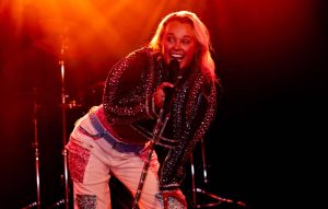 JoJo Siwa was hospitalised due to “excruciating” stomach pain ahead of Minnesota show