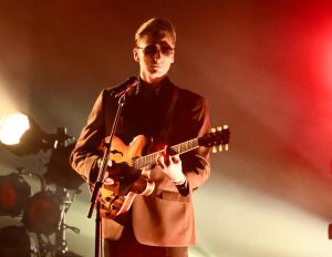 Red Clay Strays Call for Unity with ‘People Hatin” at 2025 CMA Awards