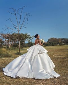 Bring Your Fairytale Wedding to Life With This Stunning 2-in-1 Wedding Dress