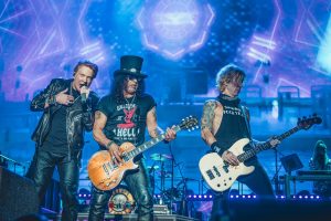 Guns N’ Roses Polish Off ‘Nothin” and ‘Atlas’ From ‘Chinese Democracy’ Sessions