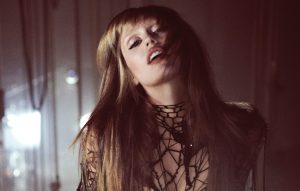 Miley Cyrus says she went to the 2025 Oscars to pitch her songwriting for films