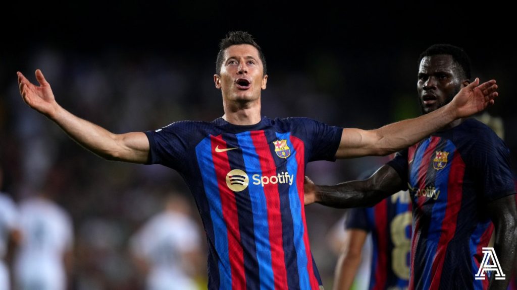 Robert Lewandowski shares his thought on the future at Barcelona