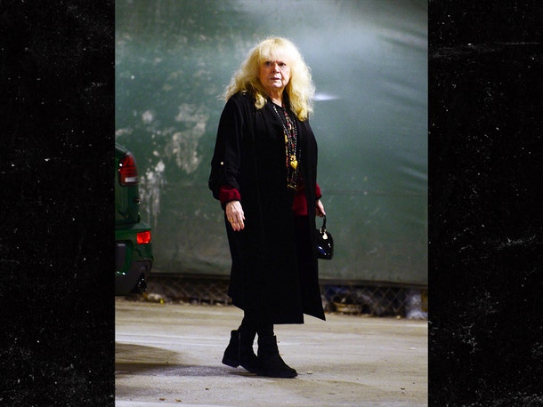 Sally Struthers Seen for First Time Since Rob Reiner’s Death
