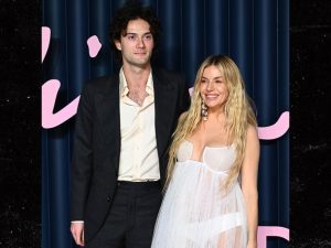 Sienna Miller Reveals She’s Pregnant With Third Child at Age 43