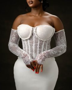 This Lovely Inspo is a Chic Bride’s Guide to Slaying Her Civil Wedding Look!