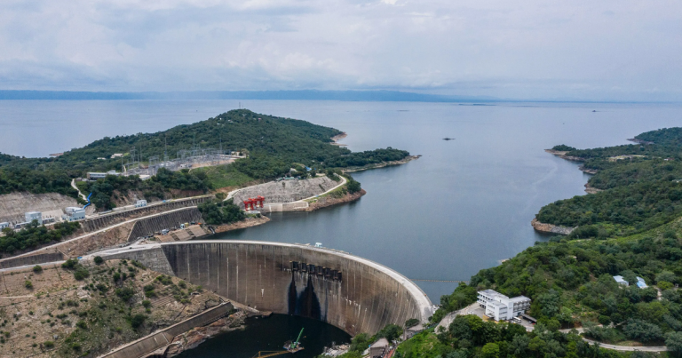 Zambia and Zimbabwe commit to $4.2 billion hydro plant to boost power supply
